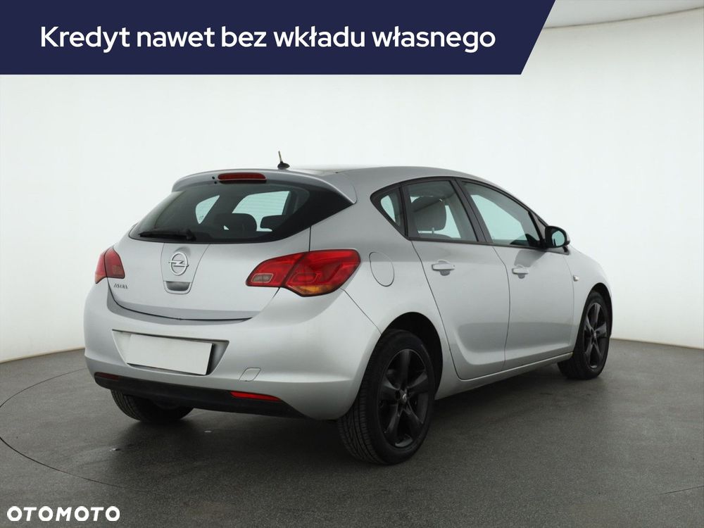 Opel Astra - 7