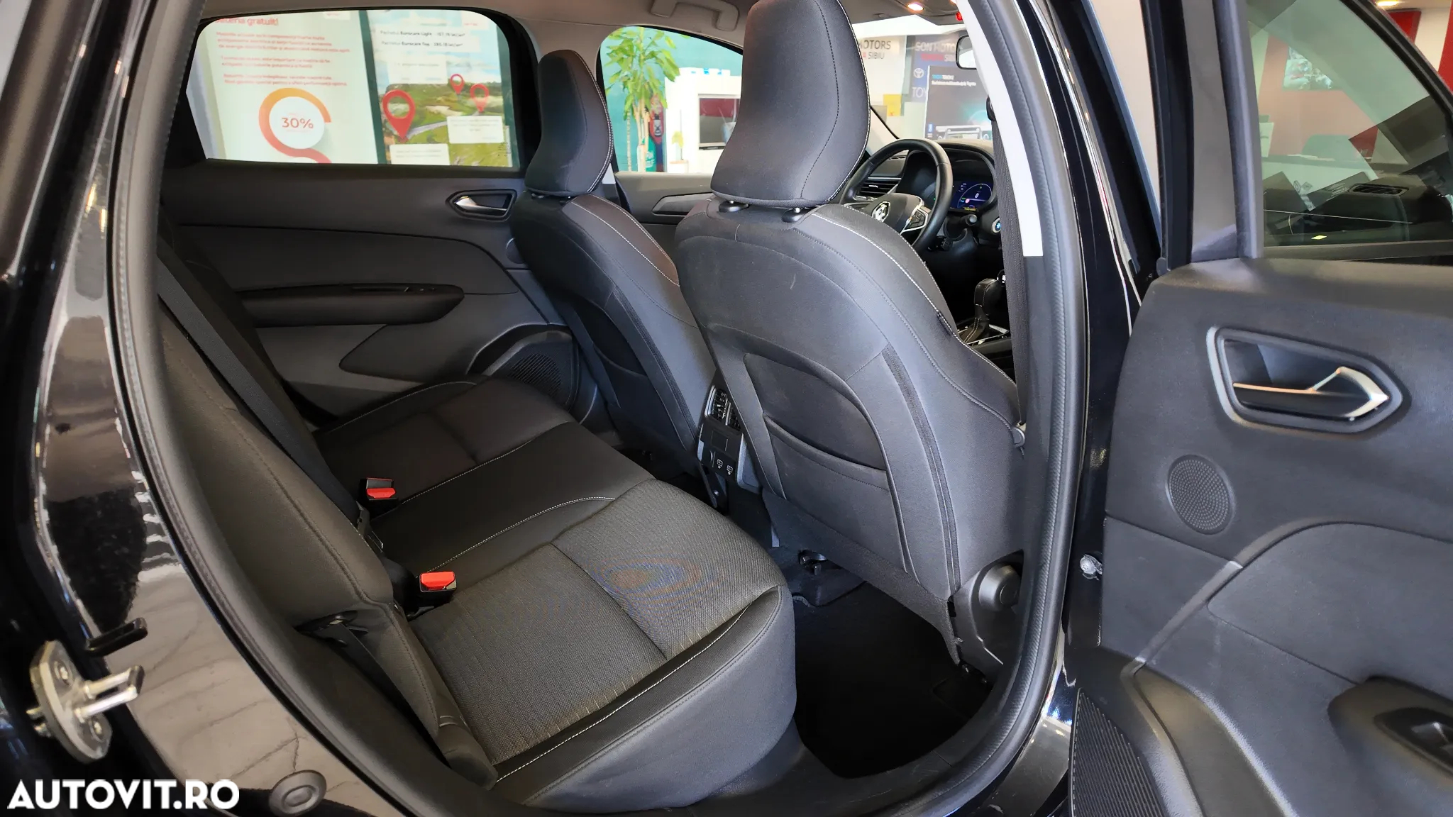 Renault Arkana E-TECH Hybrid 145 Techno - 29