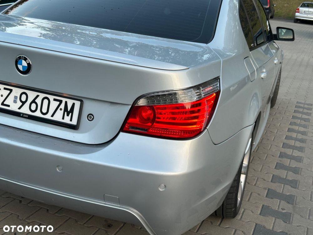 BMW Seria 5 525i - 7