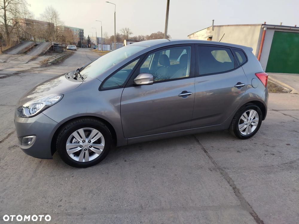 Hyundai ix20 1.6 CRDi Fifa World Cup Edition - 12