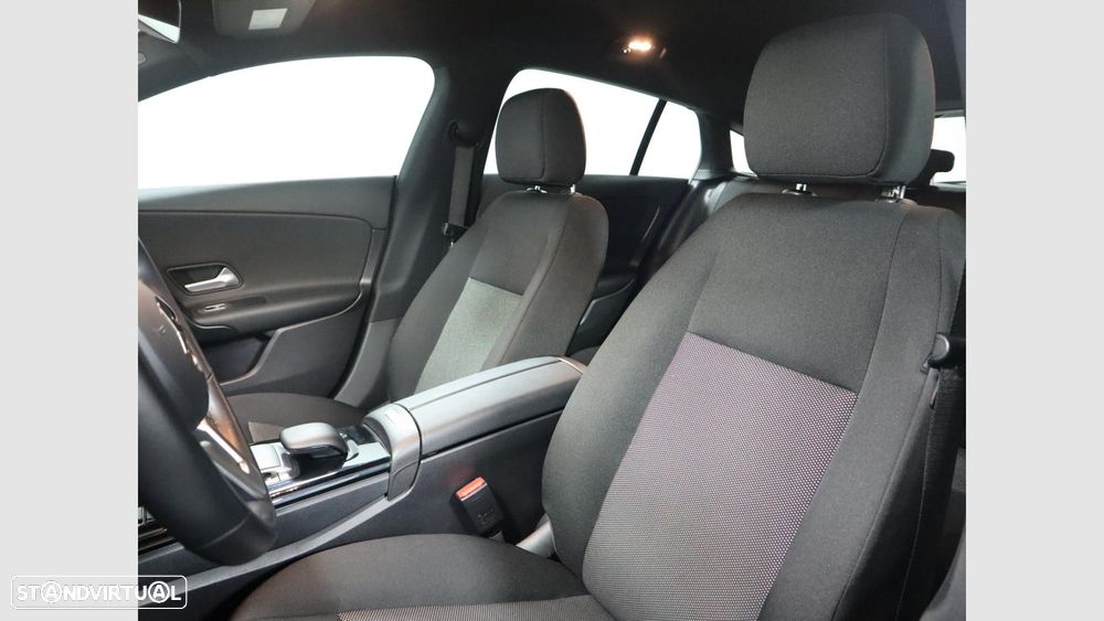 Mercedes-Benz CLA 180 d Shooting Brake Style Plus Aut. - 16