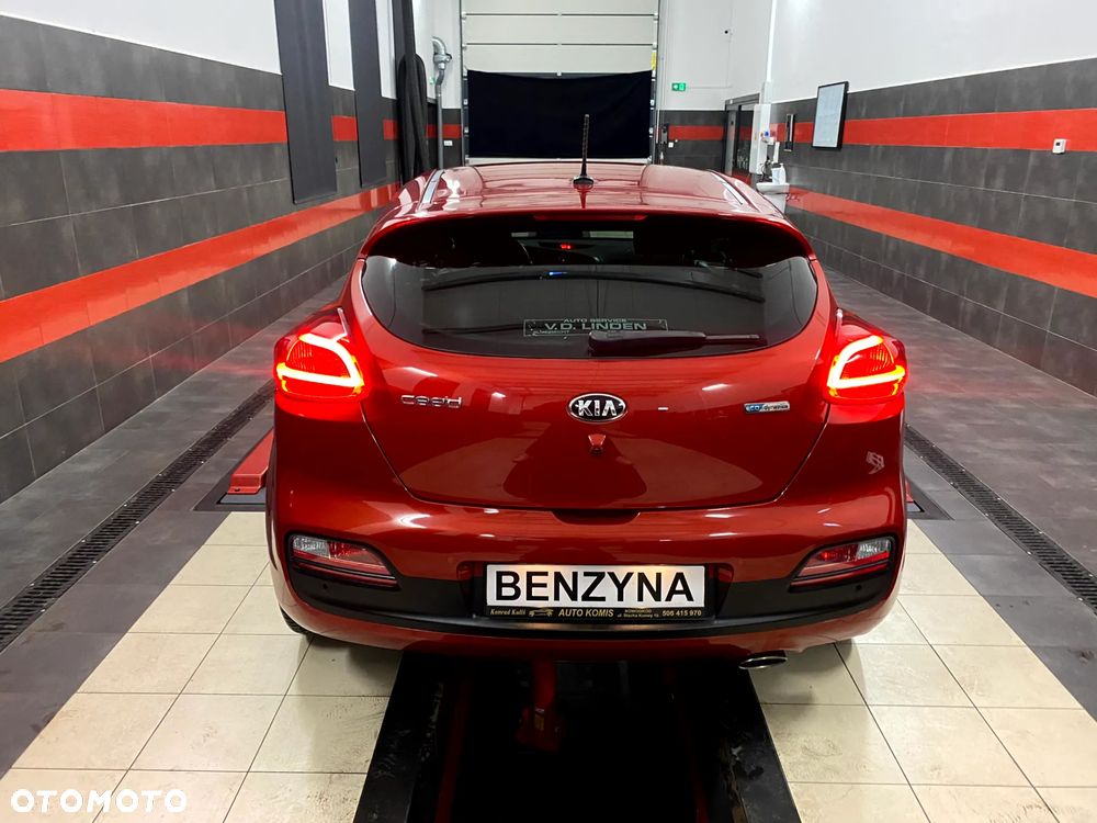 Kia ProCeed 1.6 GDI M - 13