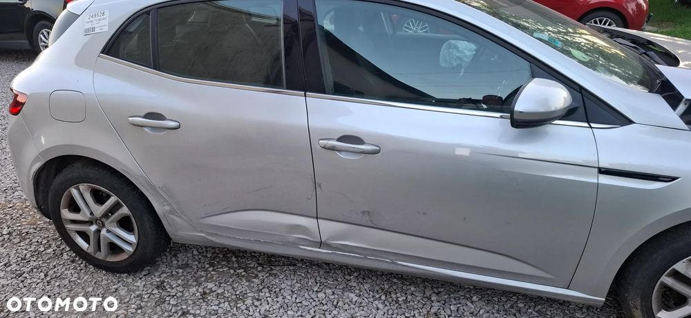 Renault Megane - 5