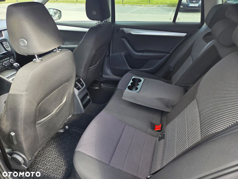 Skoda Octavia 1.4 TSI Ambition - 13
