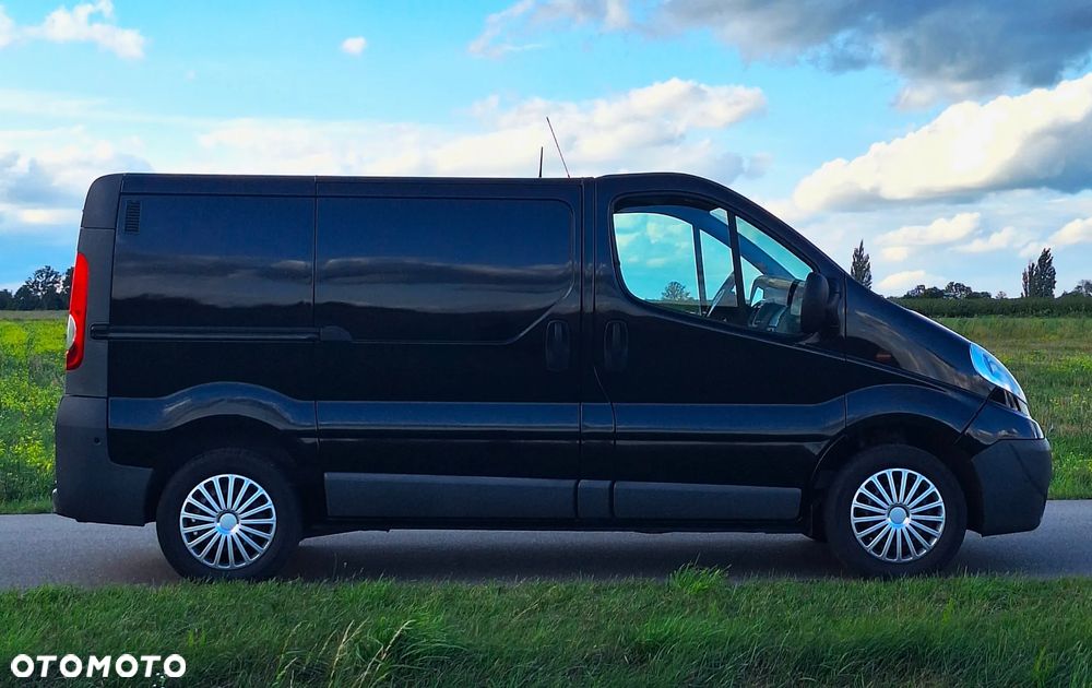 Opel Vivaro - 6