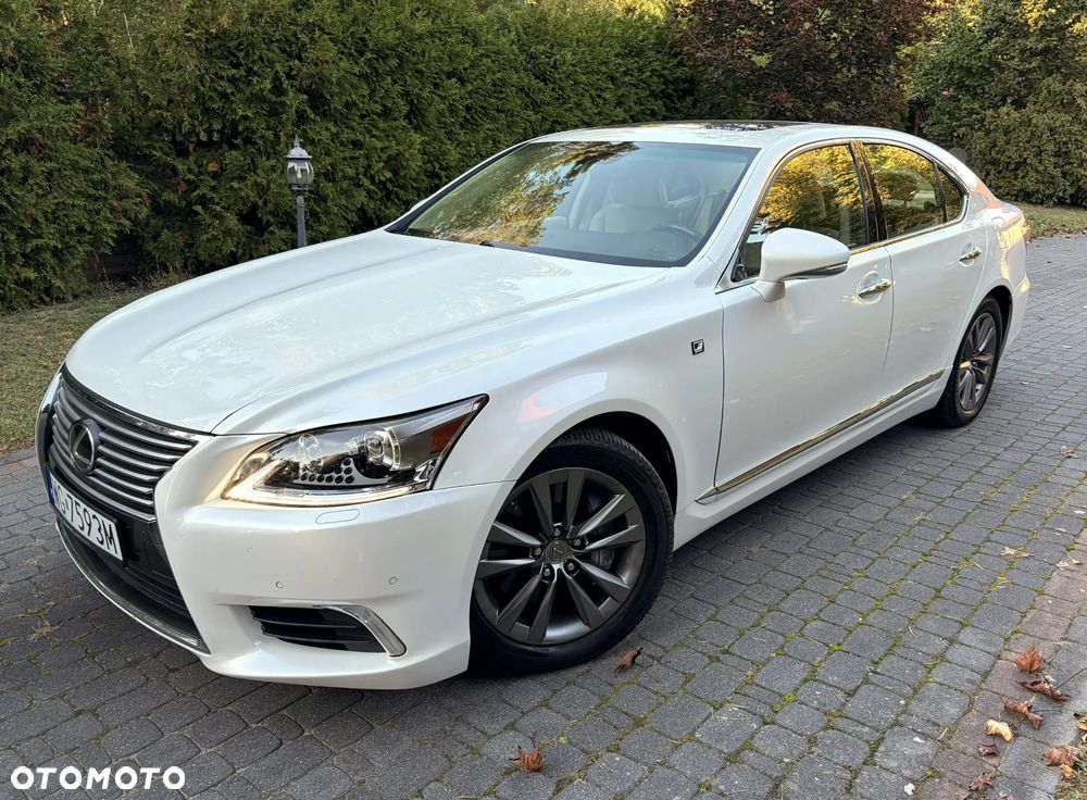 Lexus LS - 2
