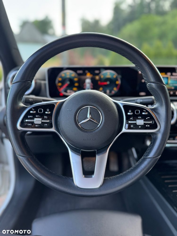 Mercedes-Benz Klasa A 180 d 7G-DCT - 12