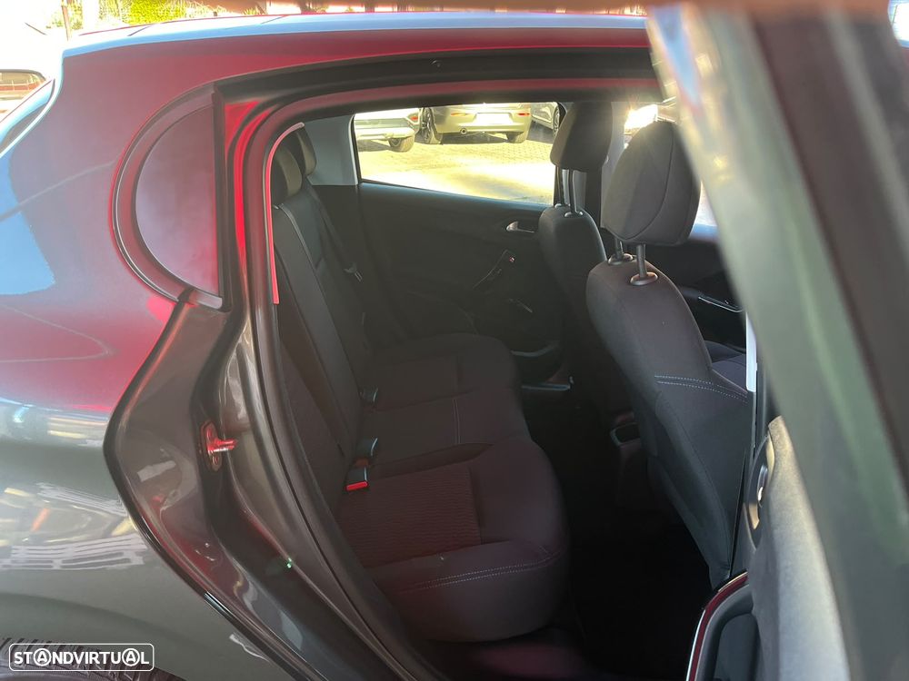 Peugeot 208 1.6 BlueHDi Style - 13