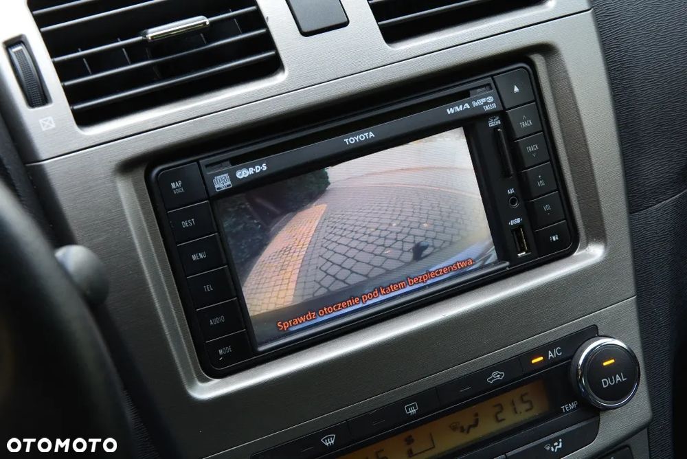 Toyota Avensis 1.8 Sol plus NAVI - 10