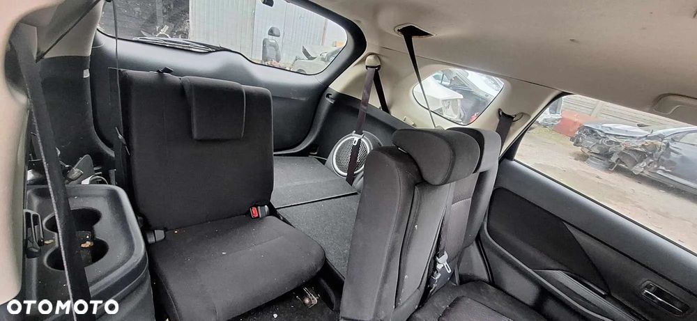Mitsubishi Outlander III 2,0 150KM piasta zwrotnica prawy przód - 8