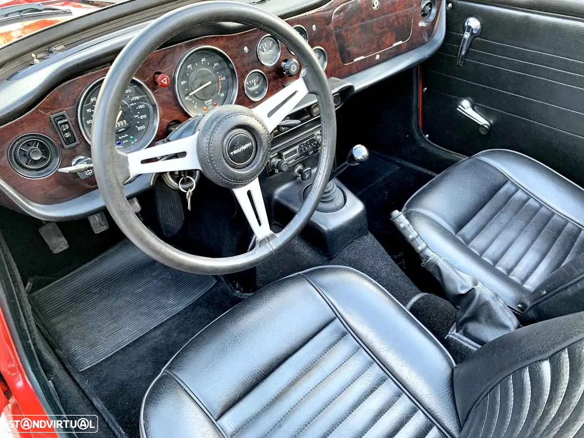 Triumph TR6 - 22