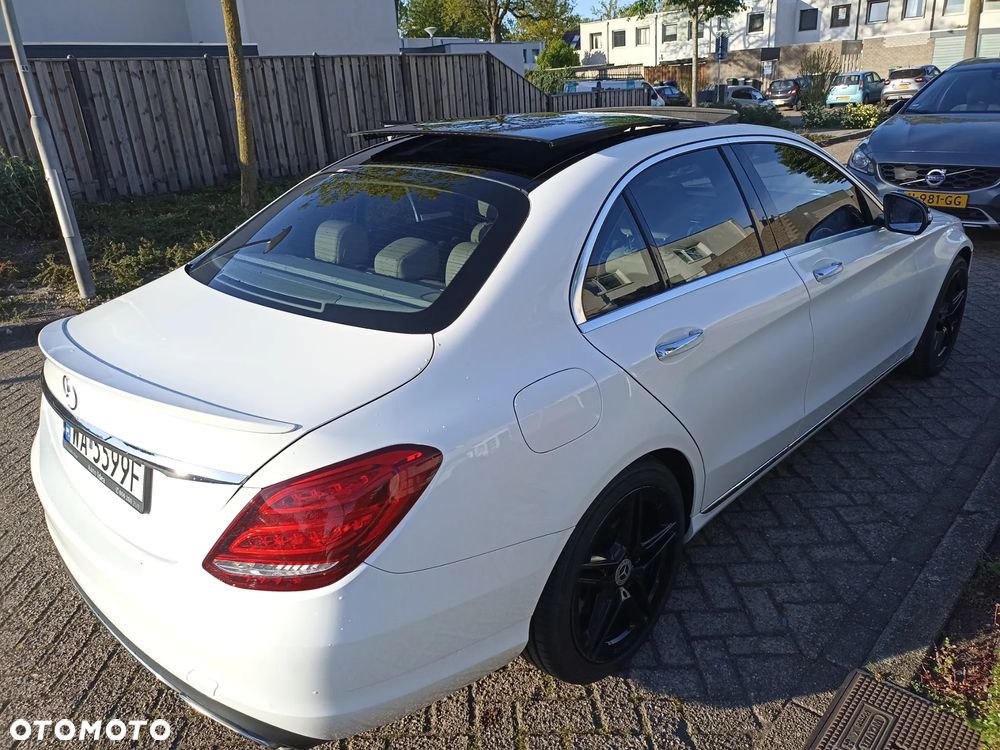 Mercedes-Benz Klasa C 300 7G-TRONIC - 9
