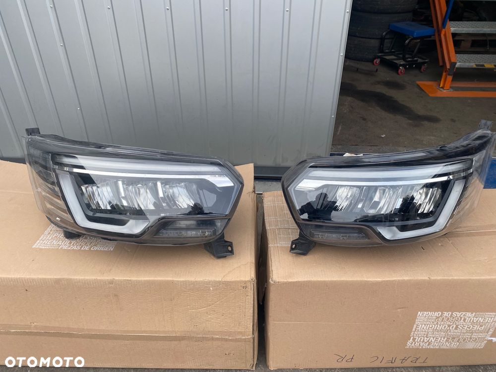RENAULT TRAFIC III 3 lift 4 IV 22r-> IGŁY! IDEALNE!  Z DEMONTAŻU KOMPLETNE LAMPY PRZEDNIE REFLEKTORY PRZÓD FULL LED LEDOWE LAMPA REFLEKTOR LEWY PRAWY LEWA PRAWA komplet lamp 260601790R   260102899R - 2