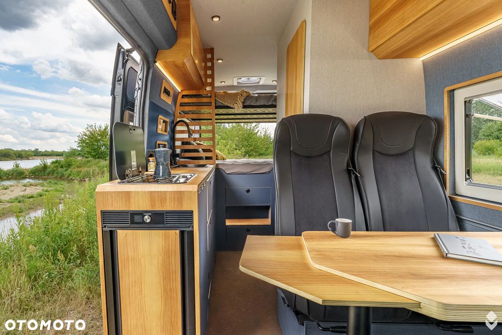 Dodge Ram Promaster - 6