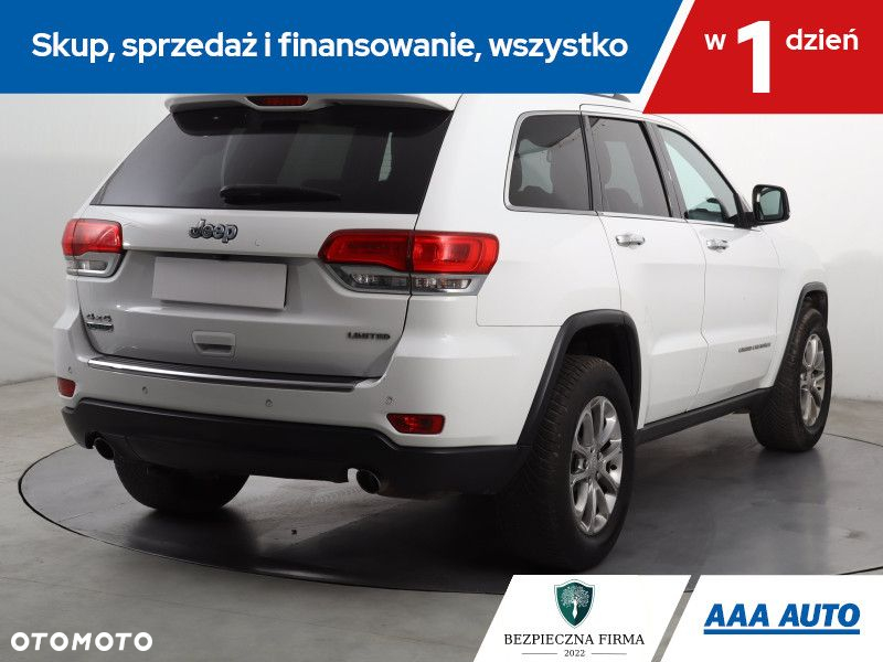 Jeep Grand Cherokee - 6