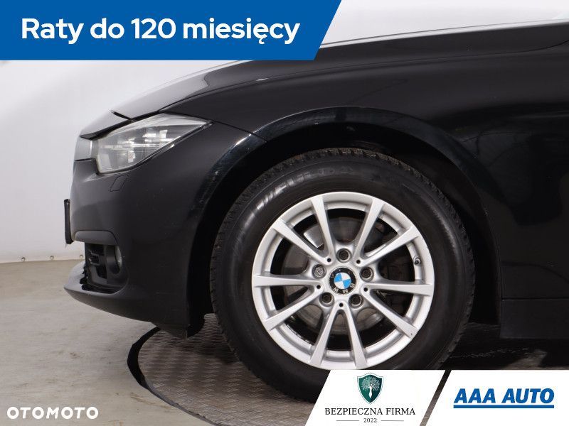 BMW Seria 3 - 16