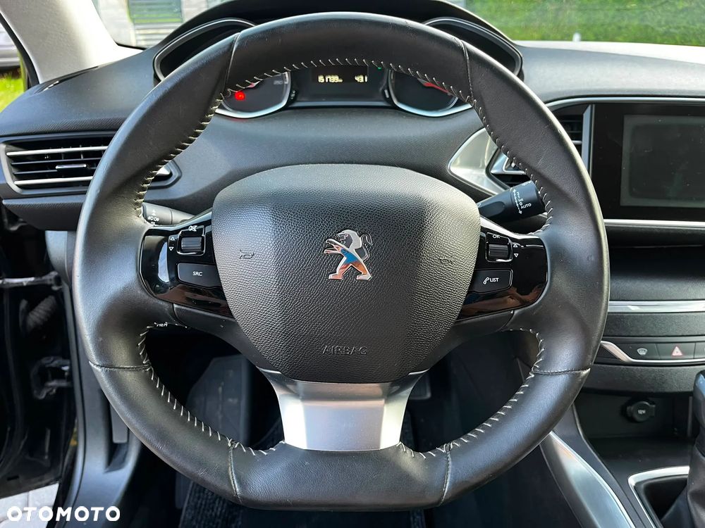 Peugeot 308 - 12