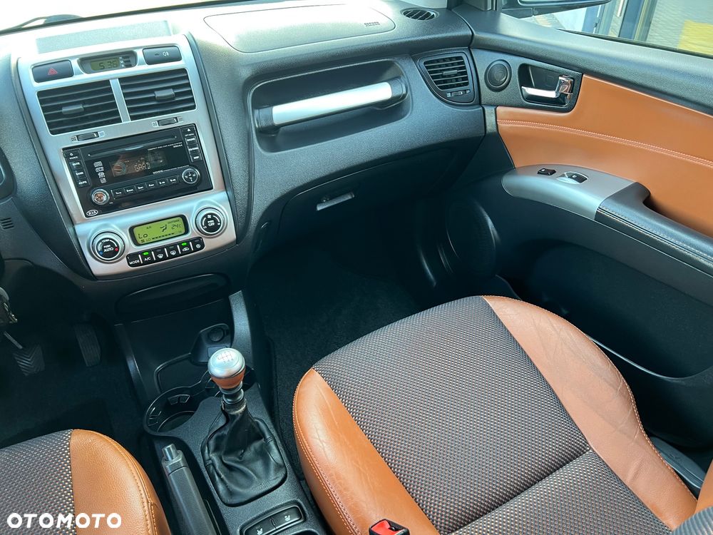 Kia Sportage 2.0 CRDI 2WD Spirit - 21