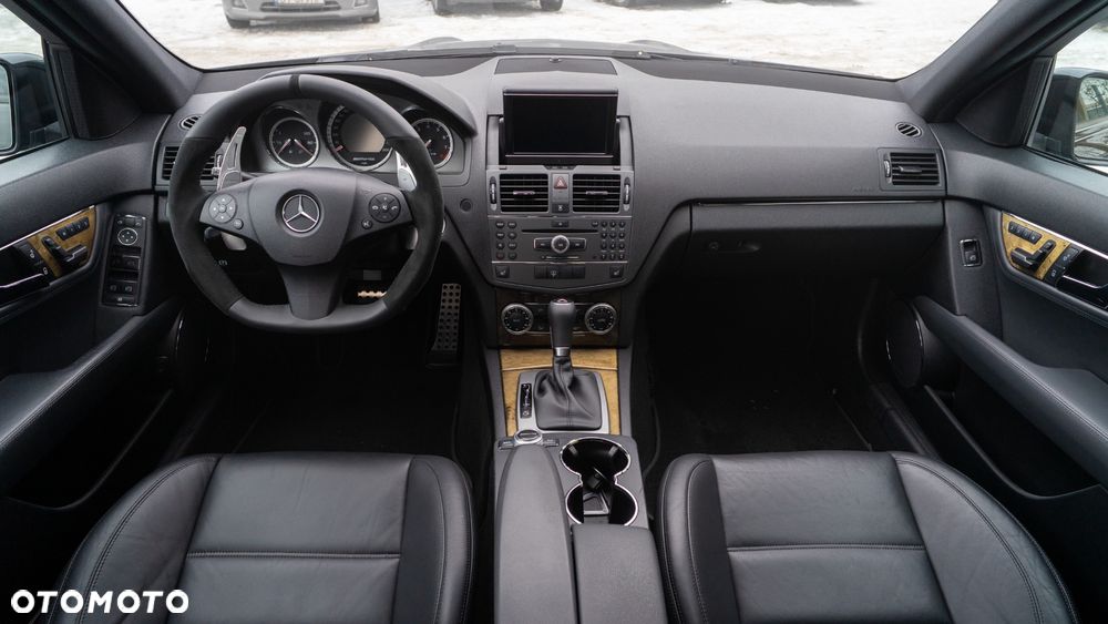 Mercedes-Benz Klasa C 63 AMG 7G-TRONIC Performance Plus SPORT EDITION - 10