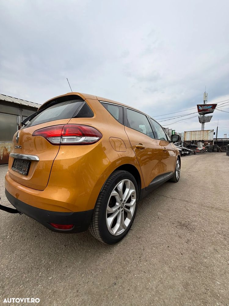 Renault Scenic ENERGY dCi 110 EDC EXPERIENCE - 20