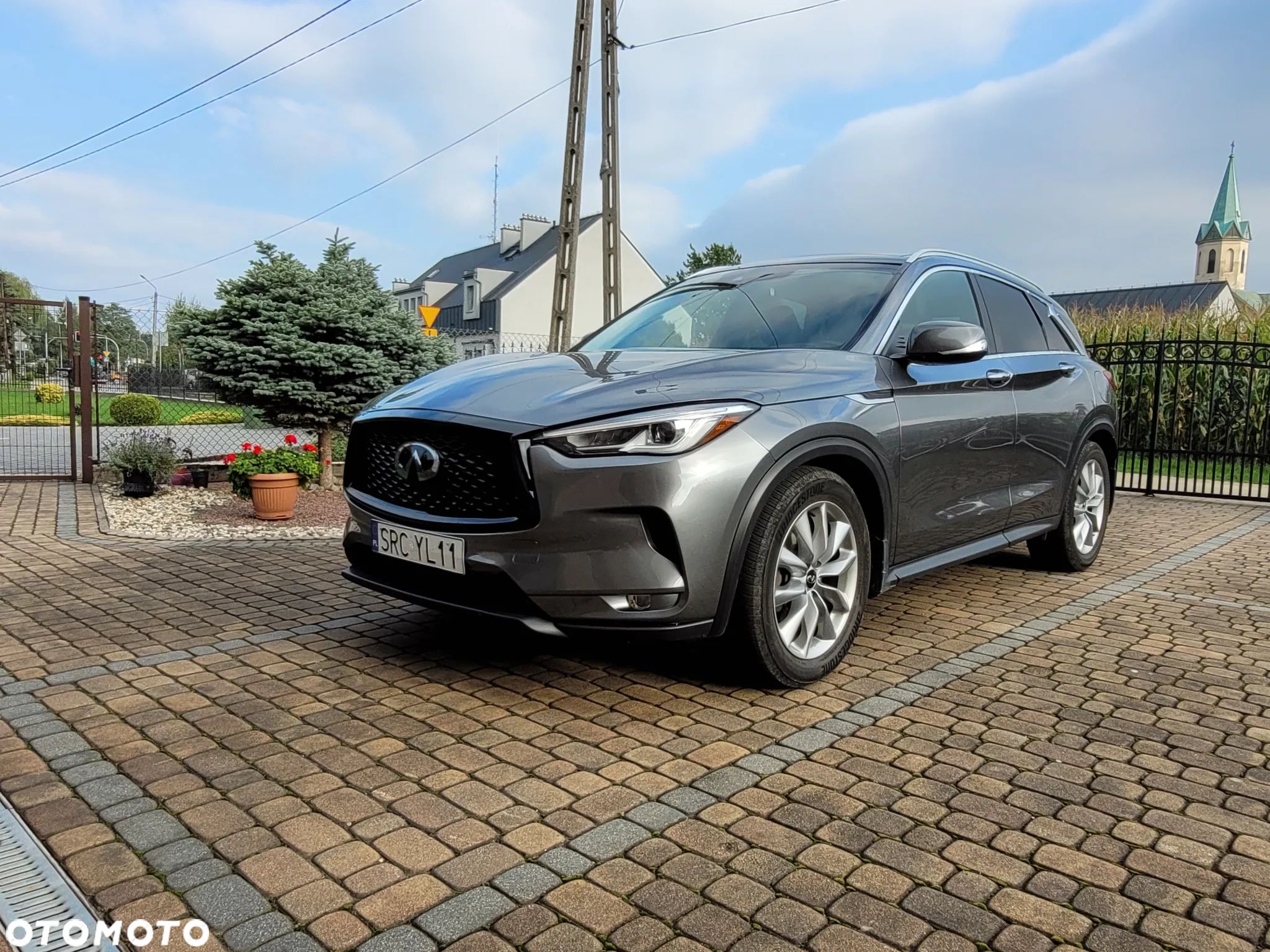 Infiniti QX50 - 1