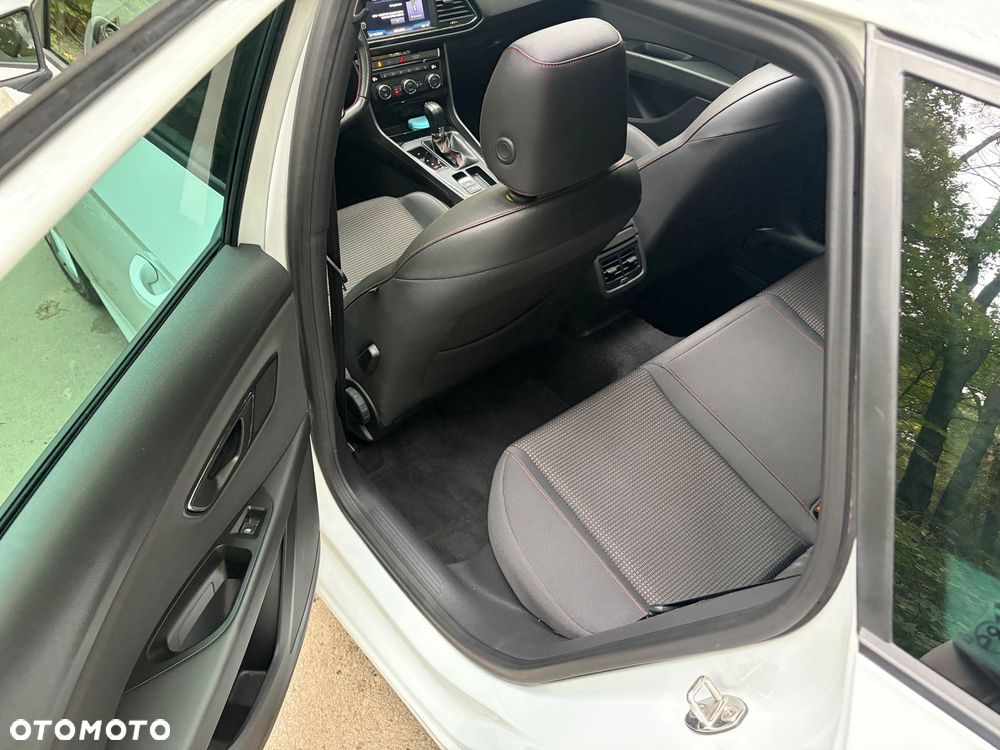 Seat Leon 1.5 eTSI FR DSG - 12