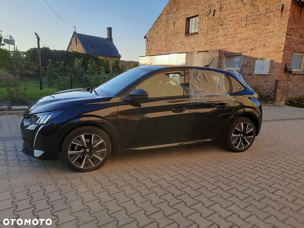 Peugeot 208 PureTech 100 GT - 21