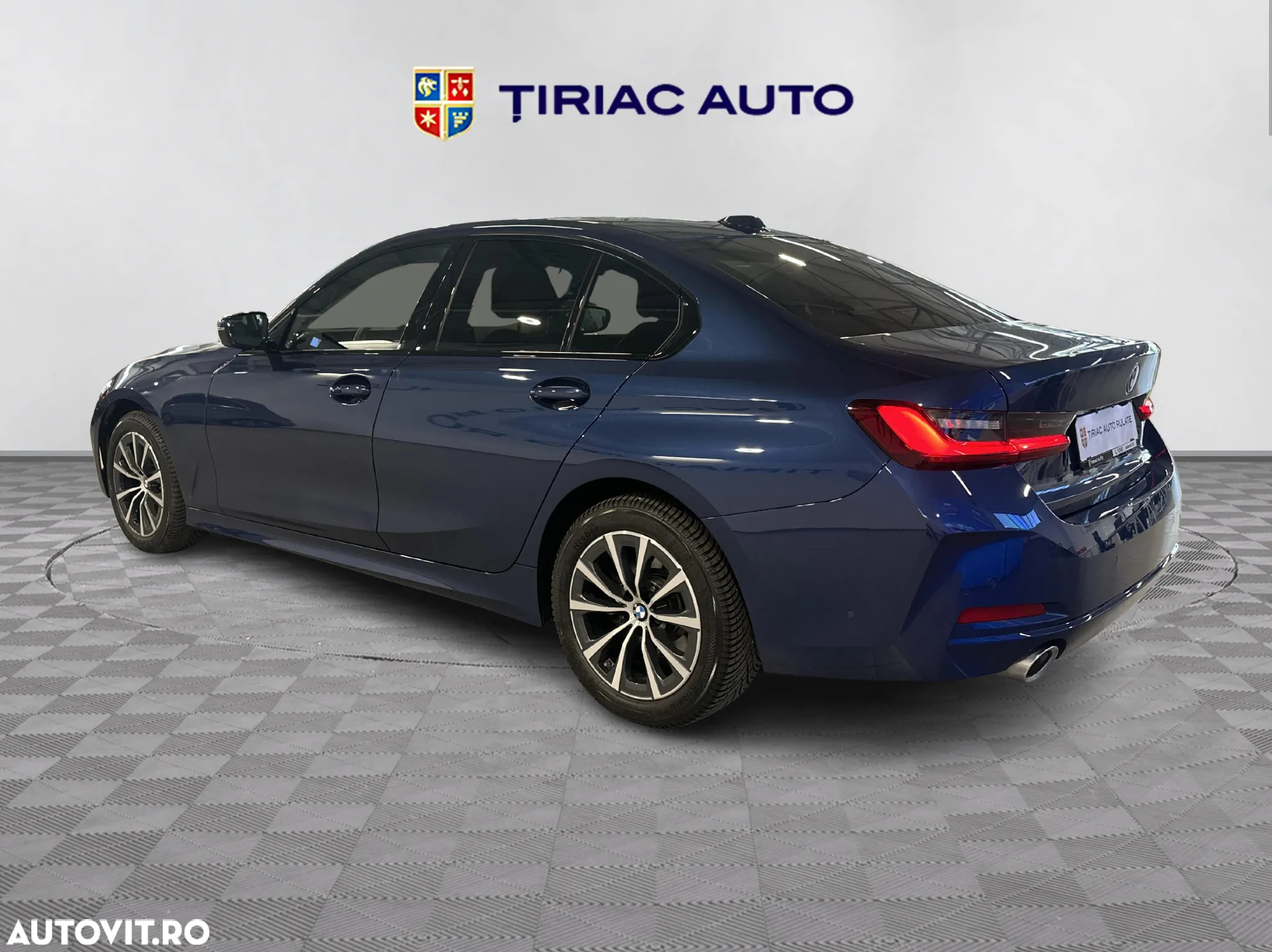 BMW Seria 3 320i xDrive Aut. - 3