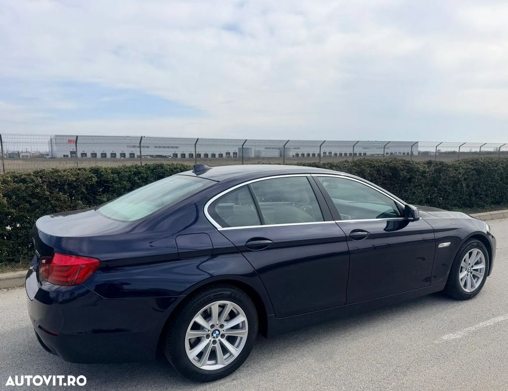 BMW Seria 5 520d Efficient Dynamics Edition - 4
