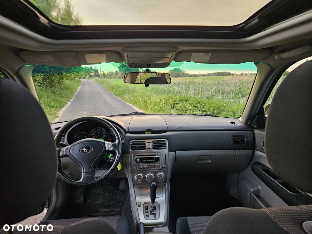 Subaru Forester 2.0 XC Celebration - 18