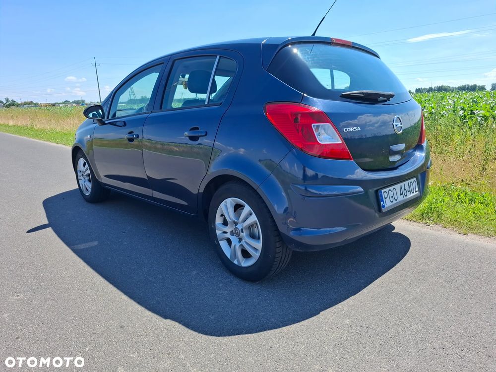 Opel Corsa 1.2 16V Enjoy - 7