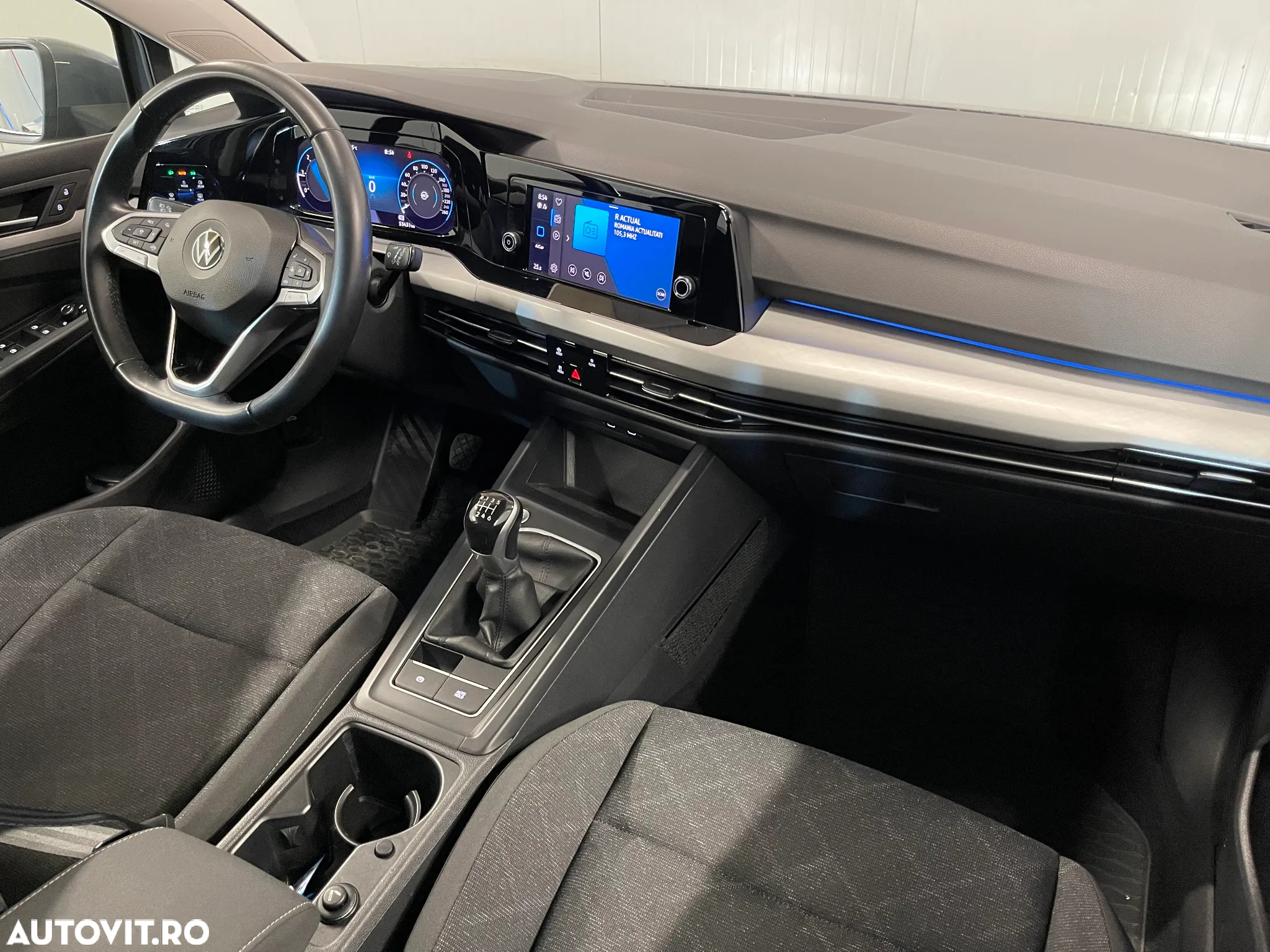 Volkswagen Golf 2.0 TDI Life - 9