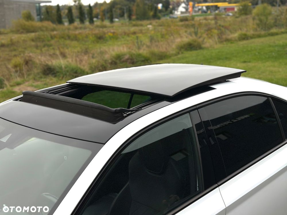 Skoda Superb 2.0 TDI SCR Sportline DSG - 8