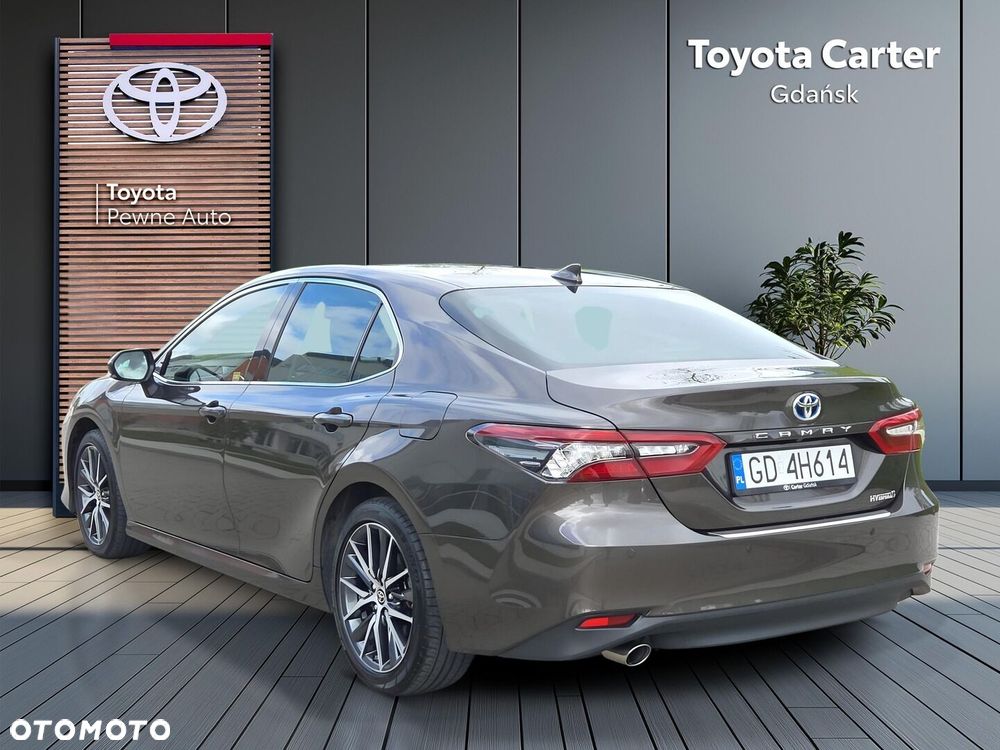 Toyota Camry 2.5 Hybrid Executive CVT - 4