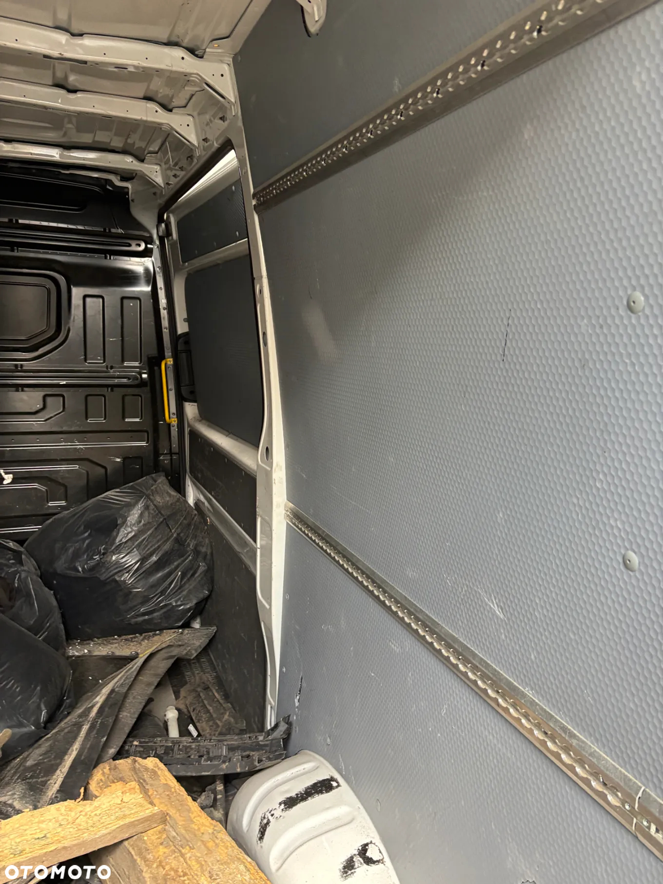 Volkswagen Crafter - 7