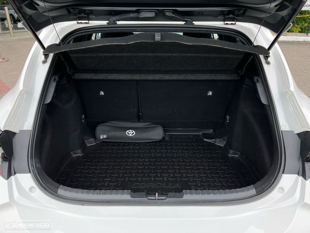 Toyota Corolla 1.8 Hybrid Comfort Plus - 19