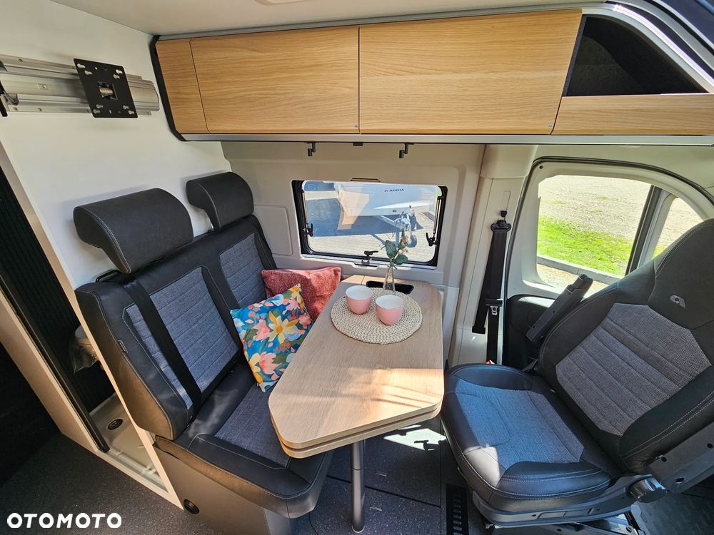 Adria Twin 640 SGX - 9