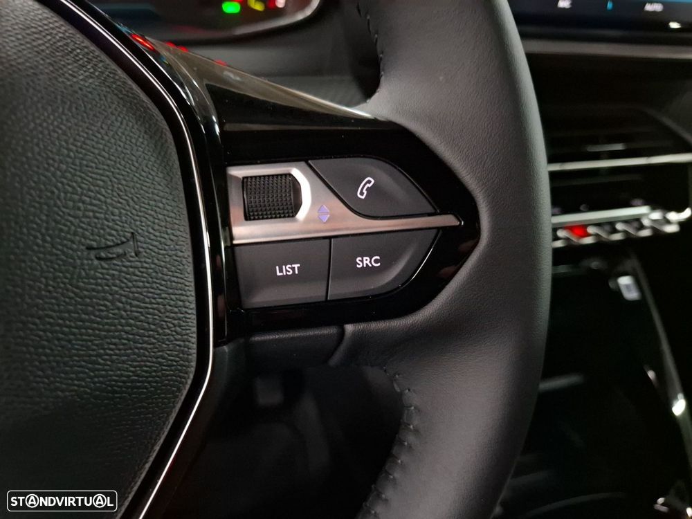 Peugeot e-2008 50 kWh SE Style - 17