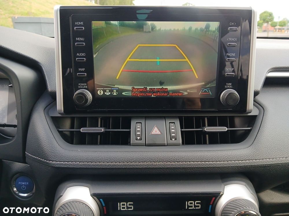 Toyota RAV4 2.5 Hybrid Executive 4x4 - 32
