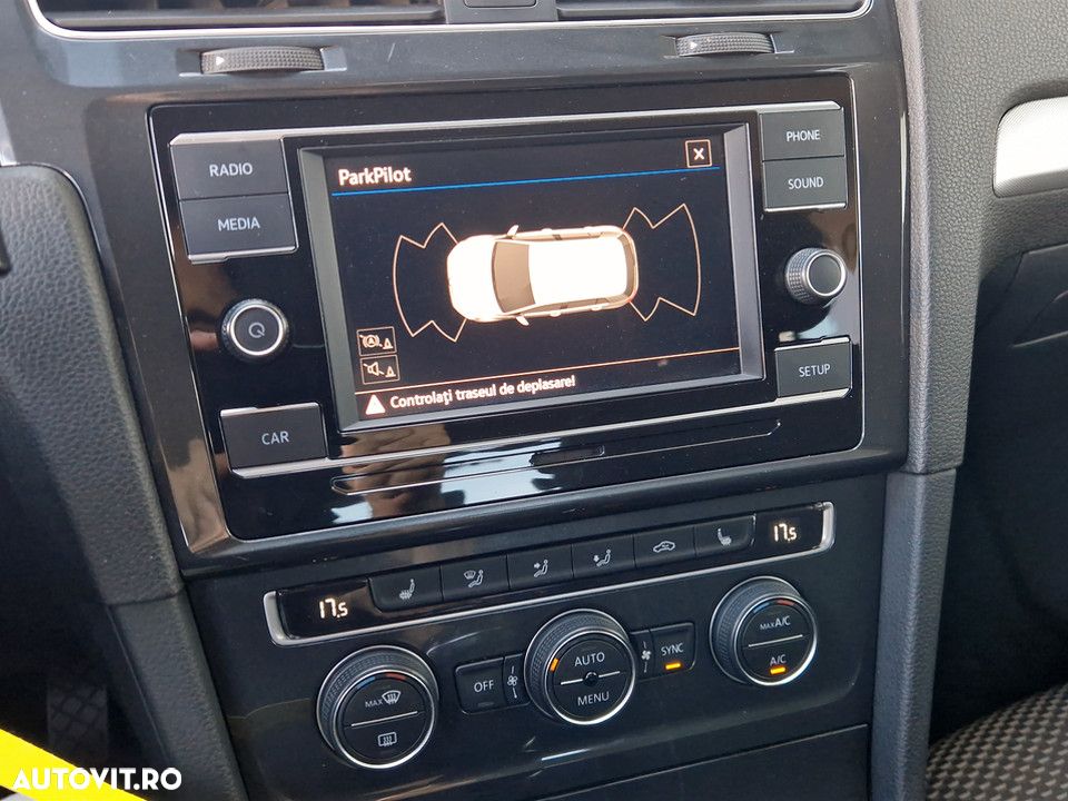 Volkswagen Golf 1.0 TSI Trendline - 16