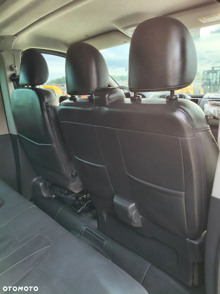 Renault Trafic - 16