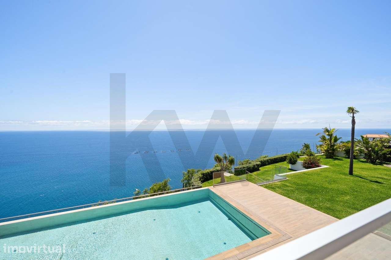 Moradia Contemporânea de Luxo com 5 Quartos | Arco da Calheta, Madeira - Grande imagem: 4/60