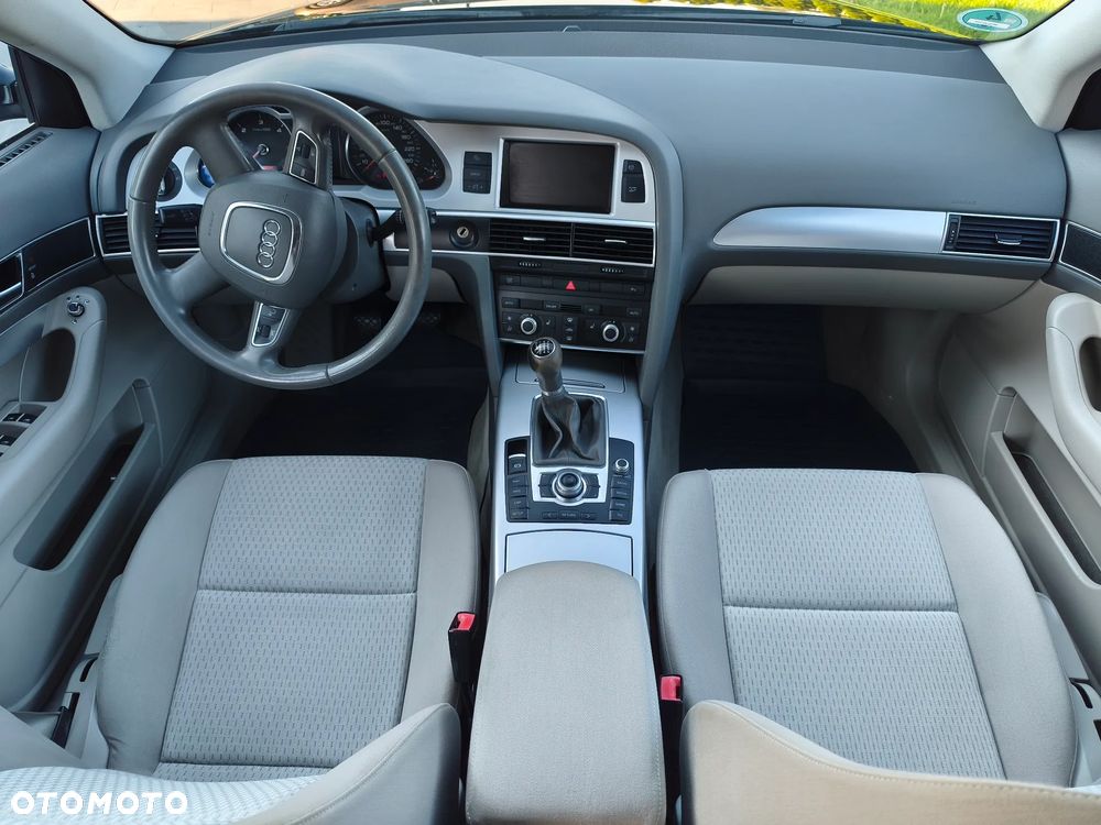 Audi A6 Avant 2.0 TDI - 25