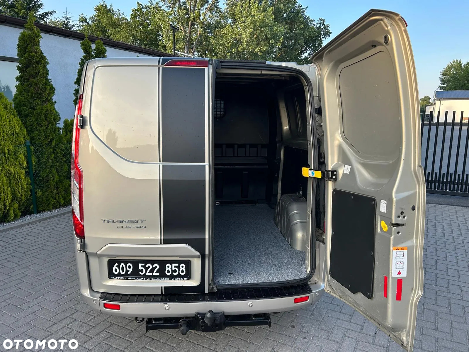 Ford Transit Custom 290 L2H1 Ambiente - 15