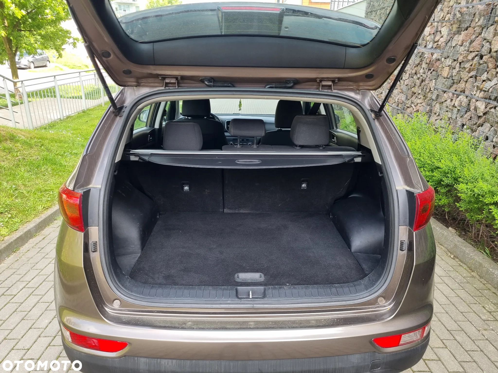 Kia Sportage - 12