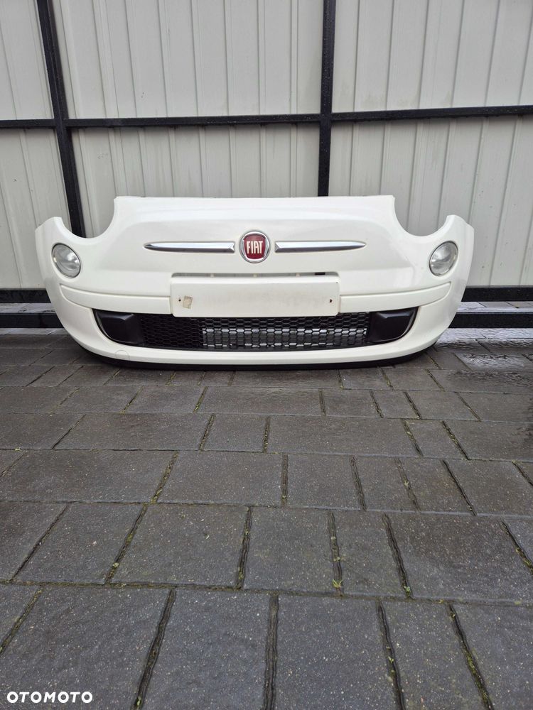 Zderzak przód przedni Fiat 500 rok 10 kod lakieru 268