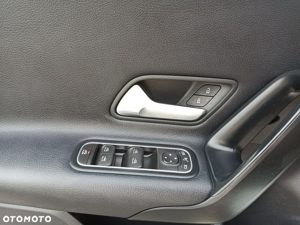 Mercedes-Benz CLA - 19