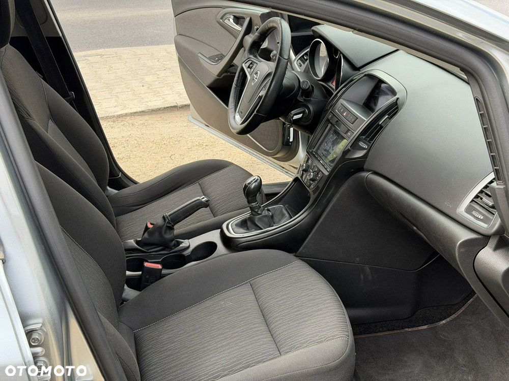 Opel Astra - 13