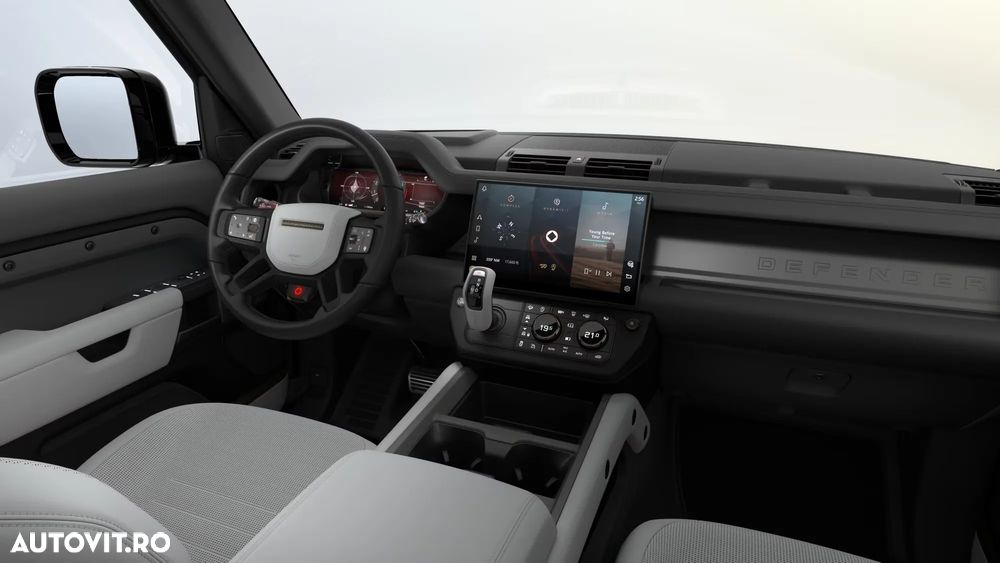 Land Rover Defender - 6