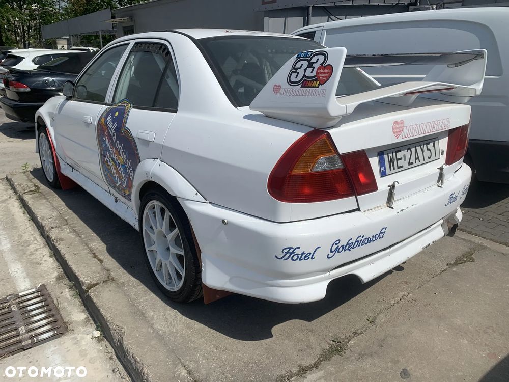 Mitsubishi Lancer - 4